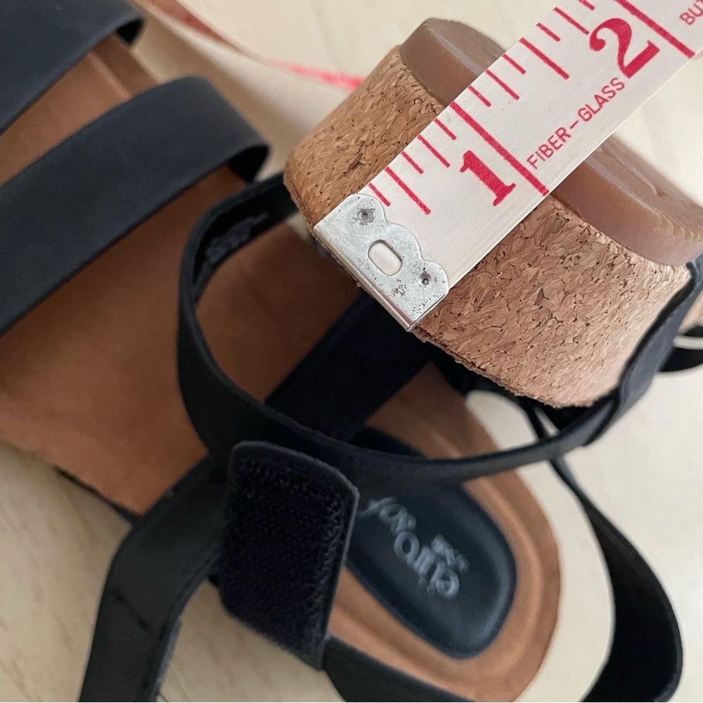 EuroSoft by Sofft Gilby Black Triple Strap Wedge Sandals 10W wide - Picture 4 of 11